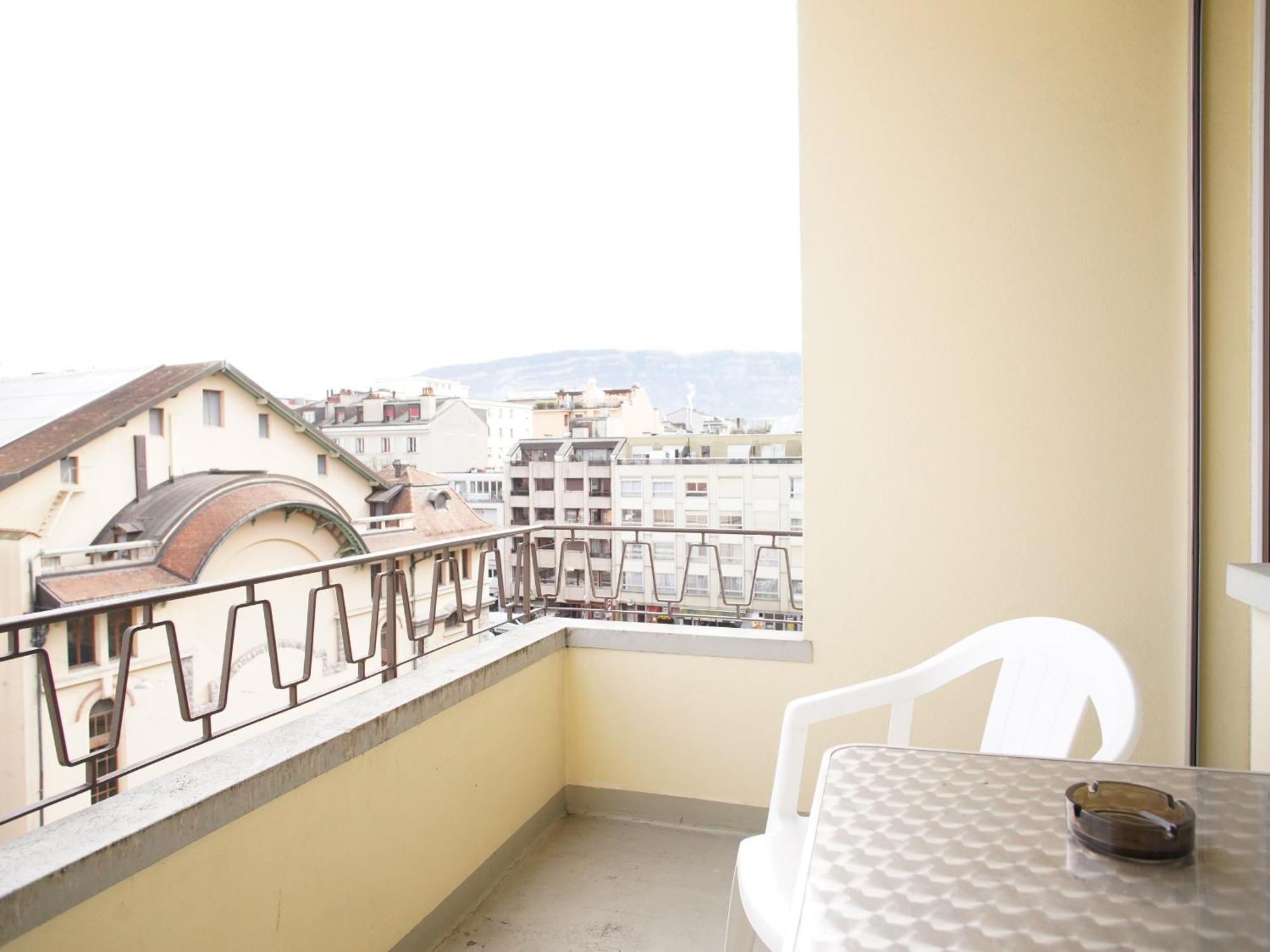 Primadom Aparthotel Cenevre Dış mekan fotoğraf